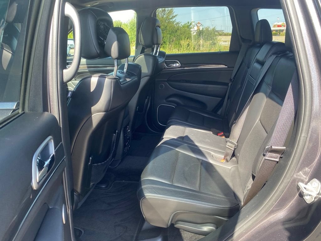 2018 Jeep Grand Cherokee Overland 4x2
