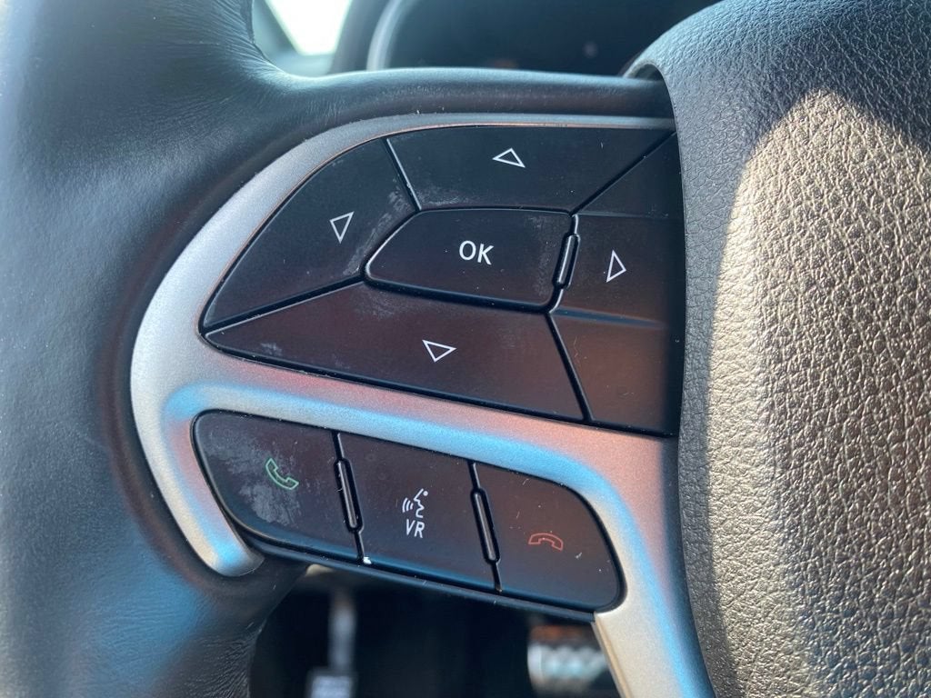 2018 Jeep Grand Cherokee Overland 4x2