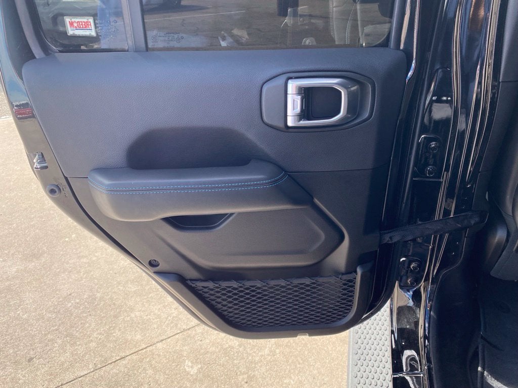2024 Jeep Wrangler 4xe Summit 4xe