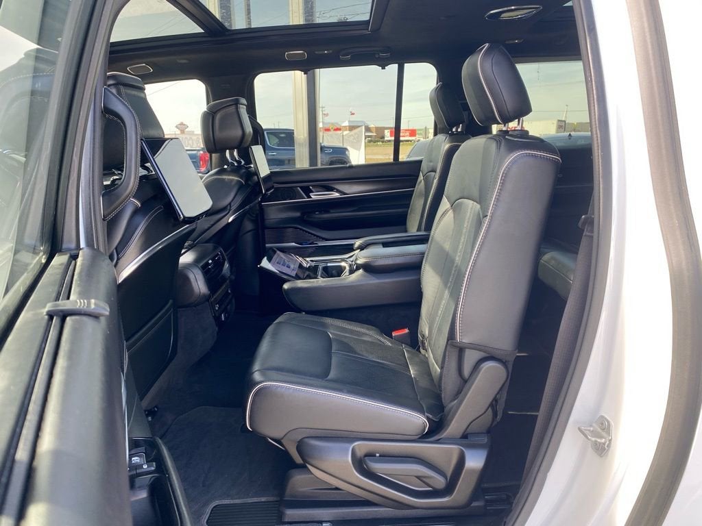 2024 Jeep Grand Wagoneer L Series II 4x4