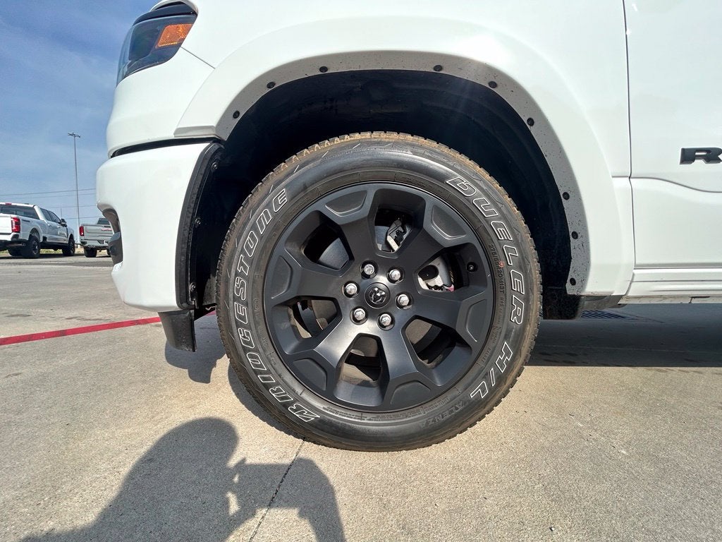 2025 RAM 1500 Lone Star Crew Cab 4x4 5'7" Box