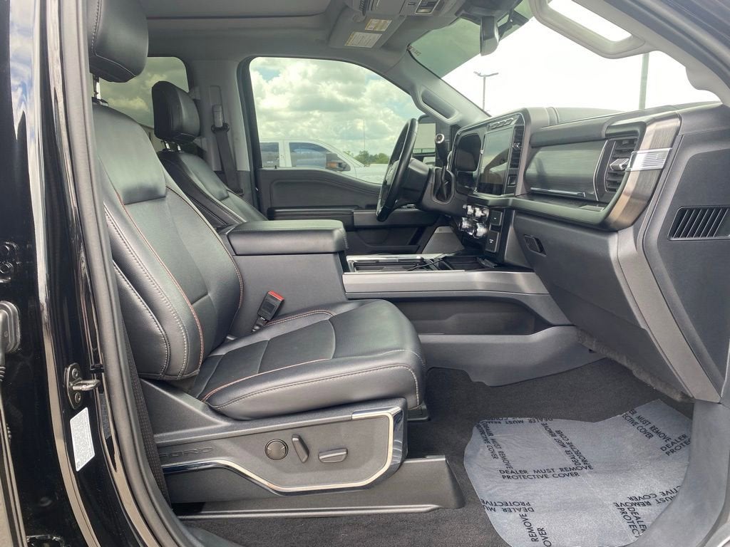 2023 Ford F-250 LARIAT
