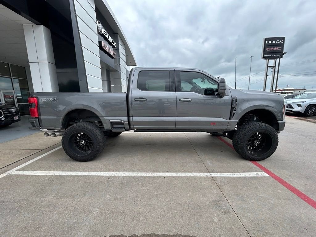2025 Ford F-250 LARIAT