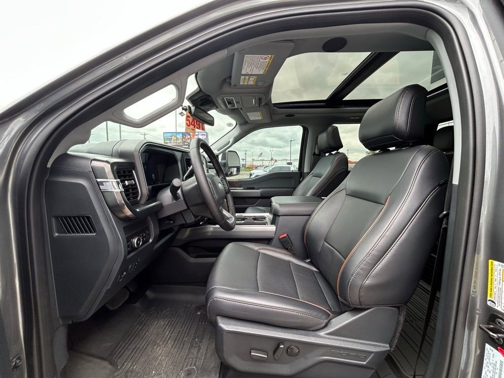 2025 Ford F-250 LARIAT