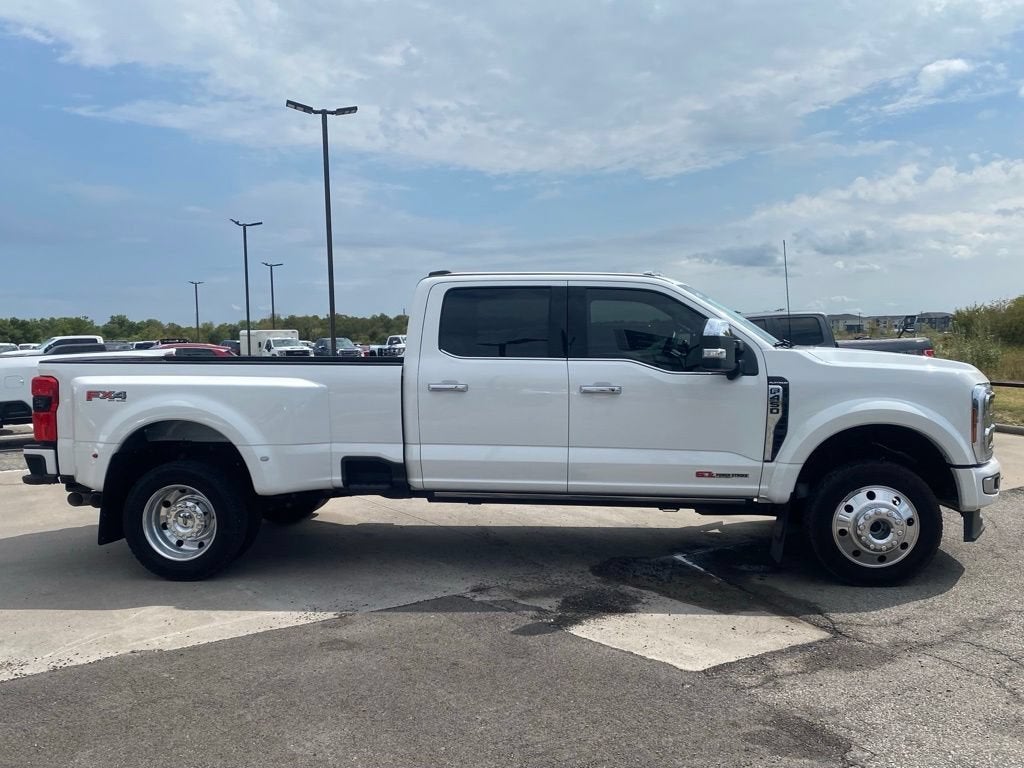 2024 Ford F-450 Platinum