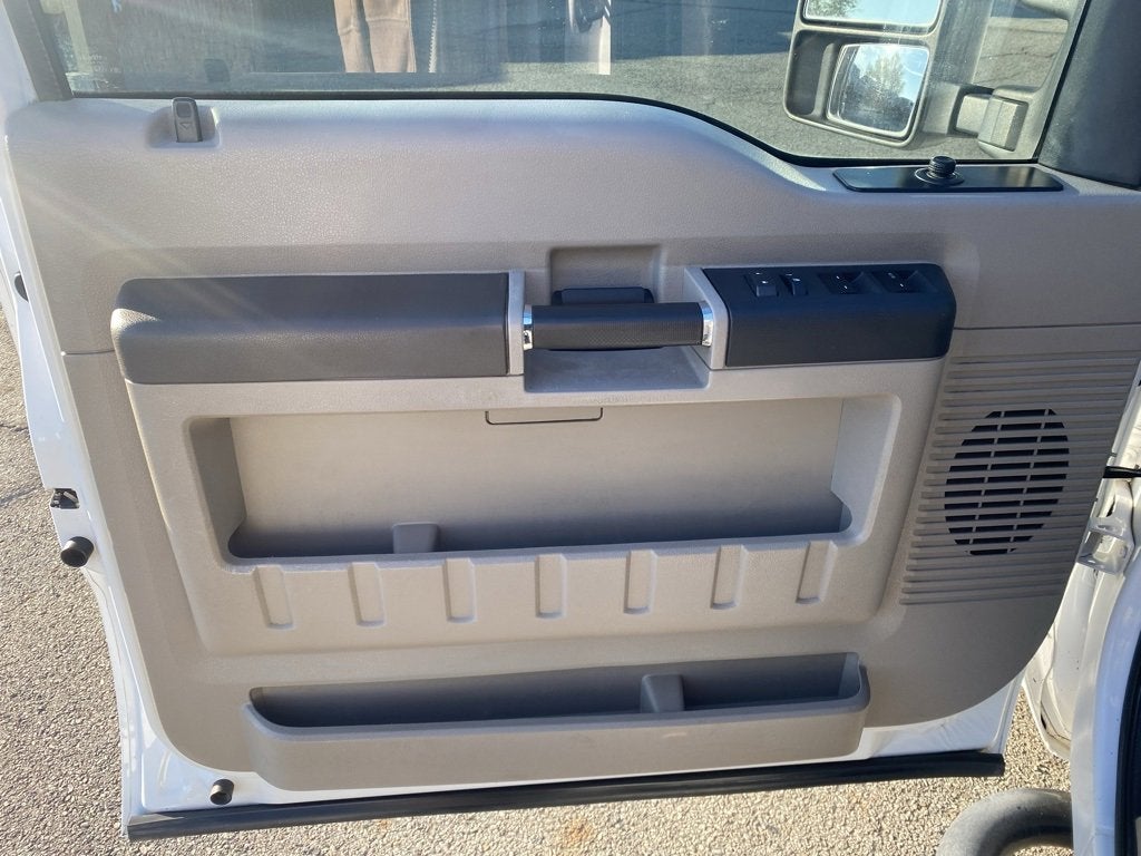 2010 Ford Super Duty F-350 SRW XL