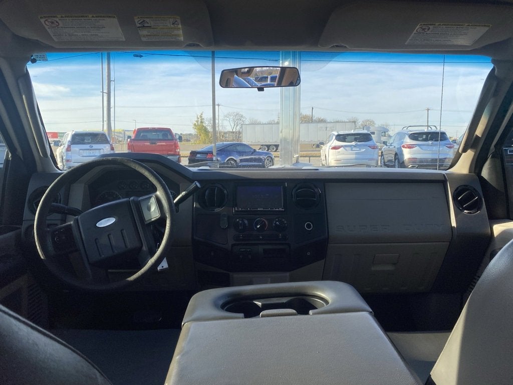 2010 Ford Super Duty F-350 SRW XL