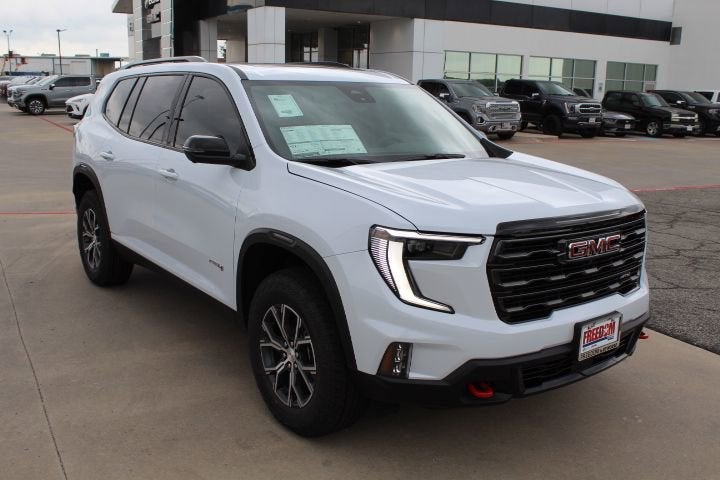 2026 GMC Acadia AT4