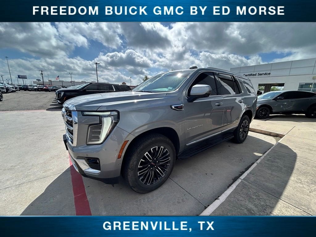 2025 GMC Yukon Elevation