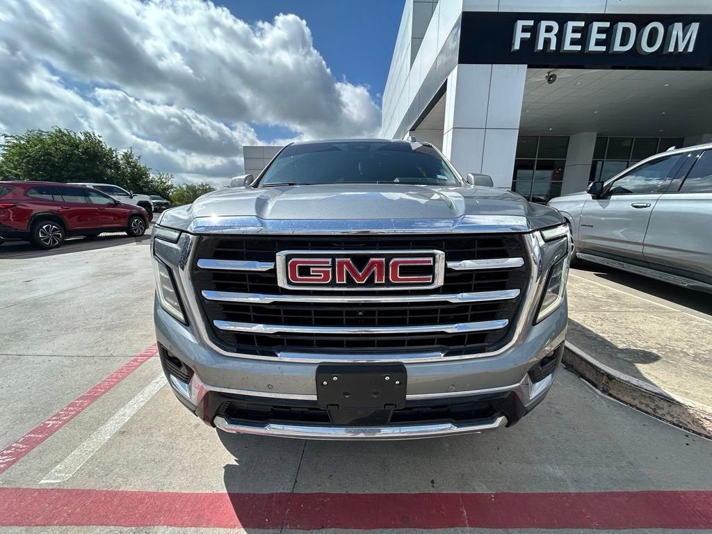 2025 GMC Yukon Elevation