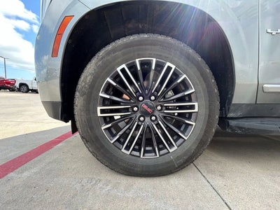 2025 GMC Yukon Elevation