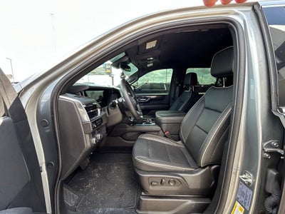2025 GMC Yukon Elevation