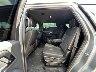 2025 GMC Yukon Elevation
