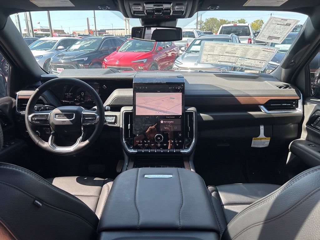 2026 GMC Yukon Denali - Photo 24
