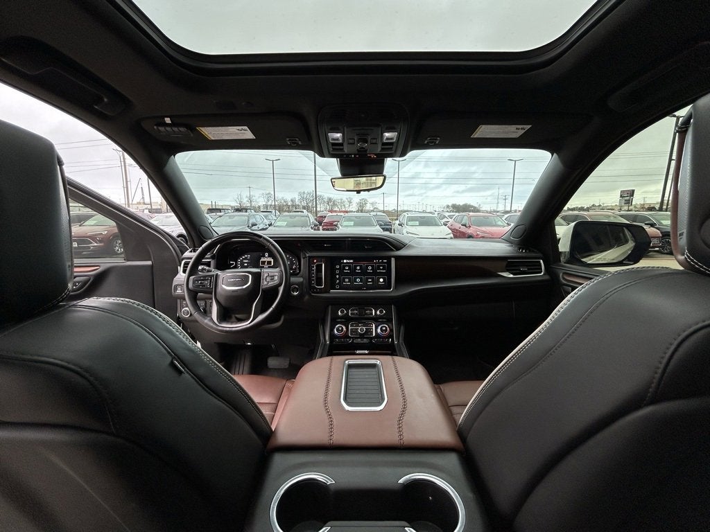 2023 GMC Yukon Denali Ultimate