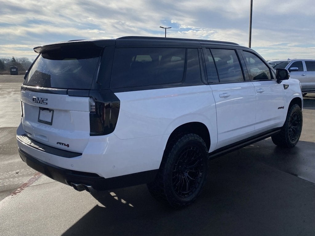 2026 GMC Yukon XL AT4