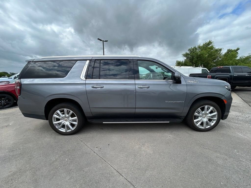2021 Chevrolet Suburban High Country