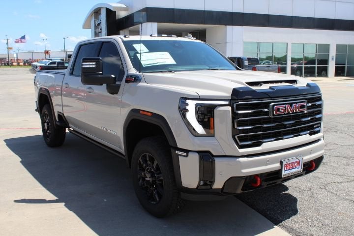 2026 GMC Sierra 2500 HD AT4