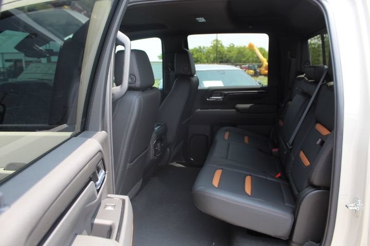 2026 GMC Sierra 2500HD AT4 - Photo 11
