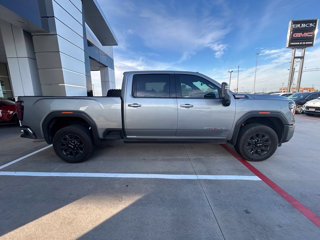 2025 GMC Sierra 2500 HD AT4