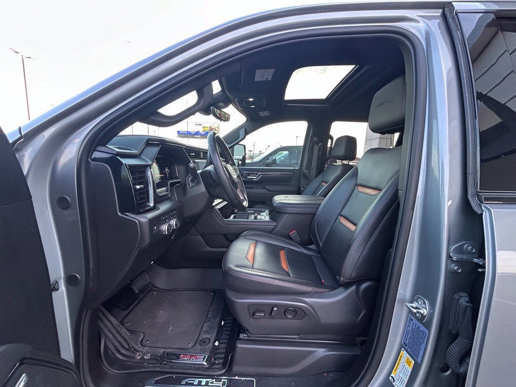 2025 GMC Sierra 2500 HD AT4