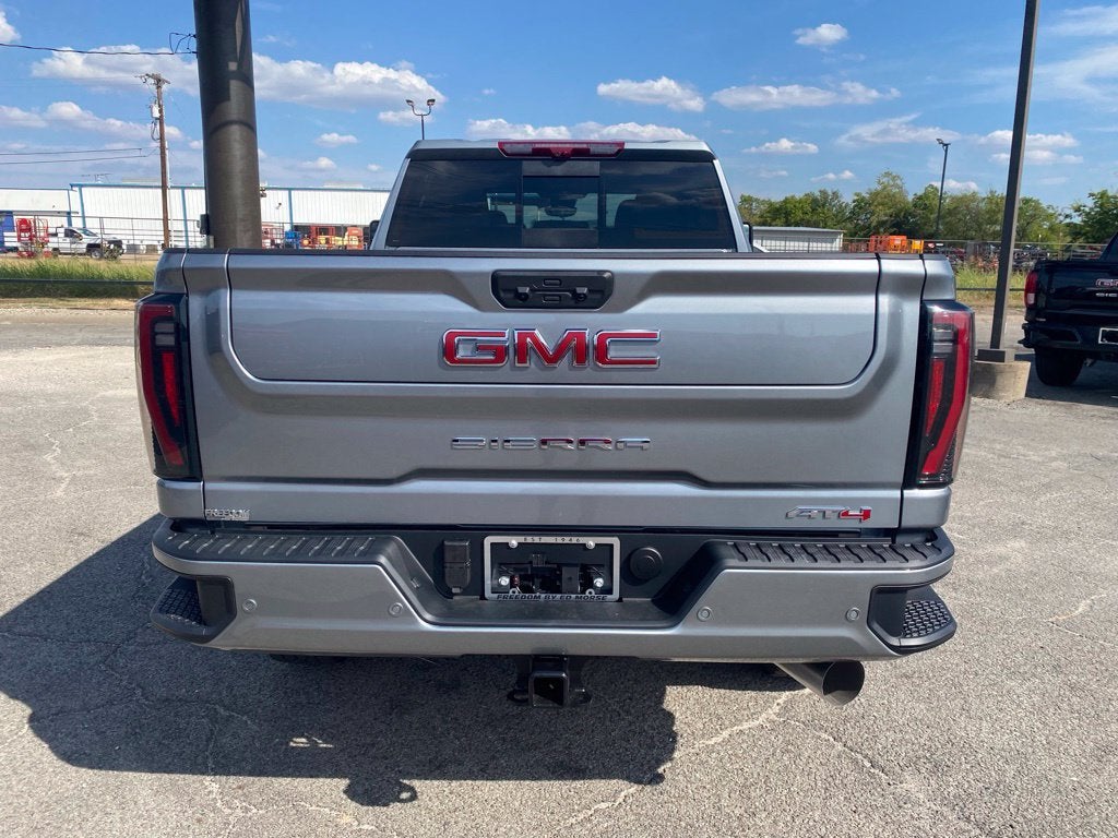 2026 GMC Sierra 2500 HD AT4
