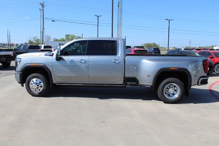 2026 GMC Sierra 3500 HD Denali DRW