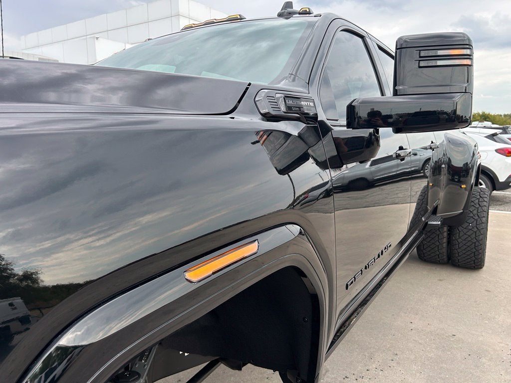 2026 GMC Sierra 3500 HD Denali Ultimate DRW