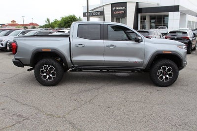 2025 GMC Canyon AT4