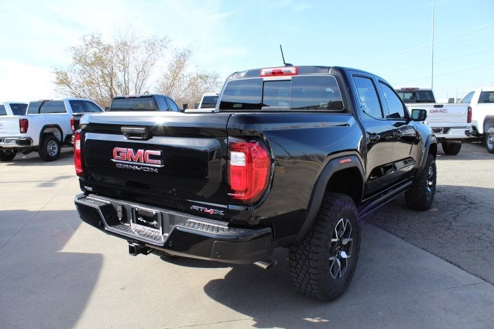 2025 GMC Canyon AT4