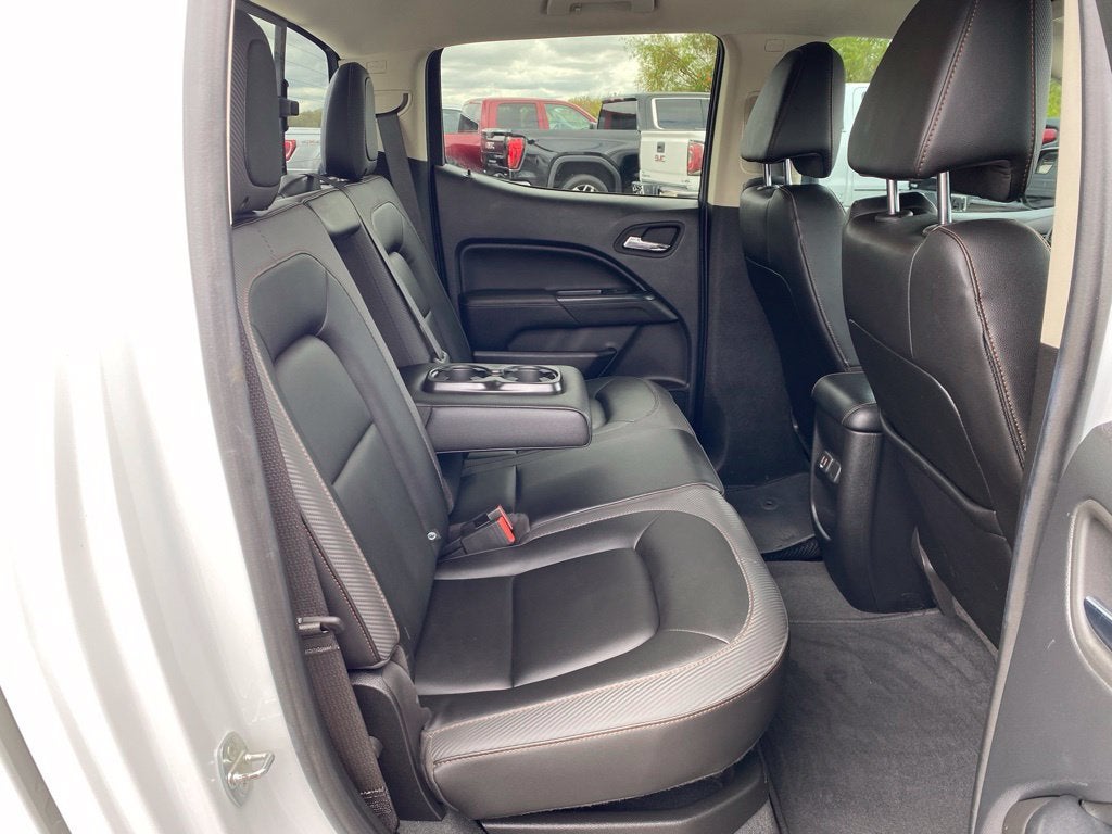 2022 GMC Canyon 4WD AT4 w/Leather