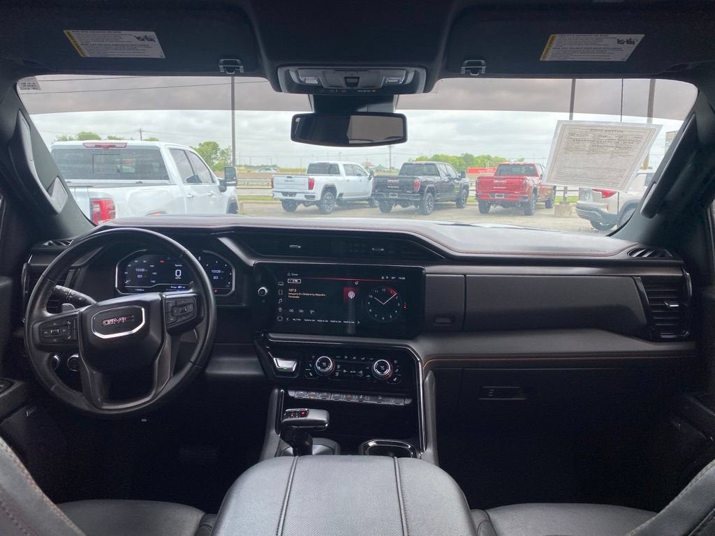 2024 GMC Sierra 1500 AT4