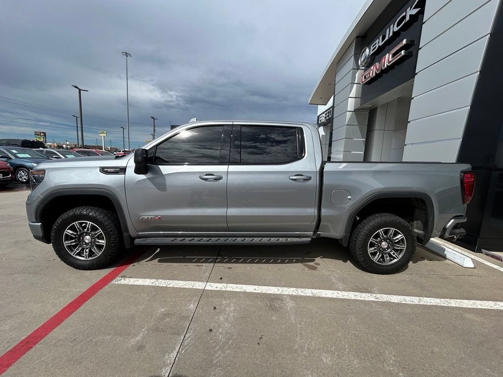 2024 GMC Sierra 1500 AT4