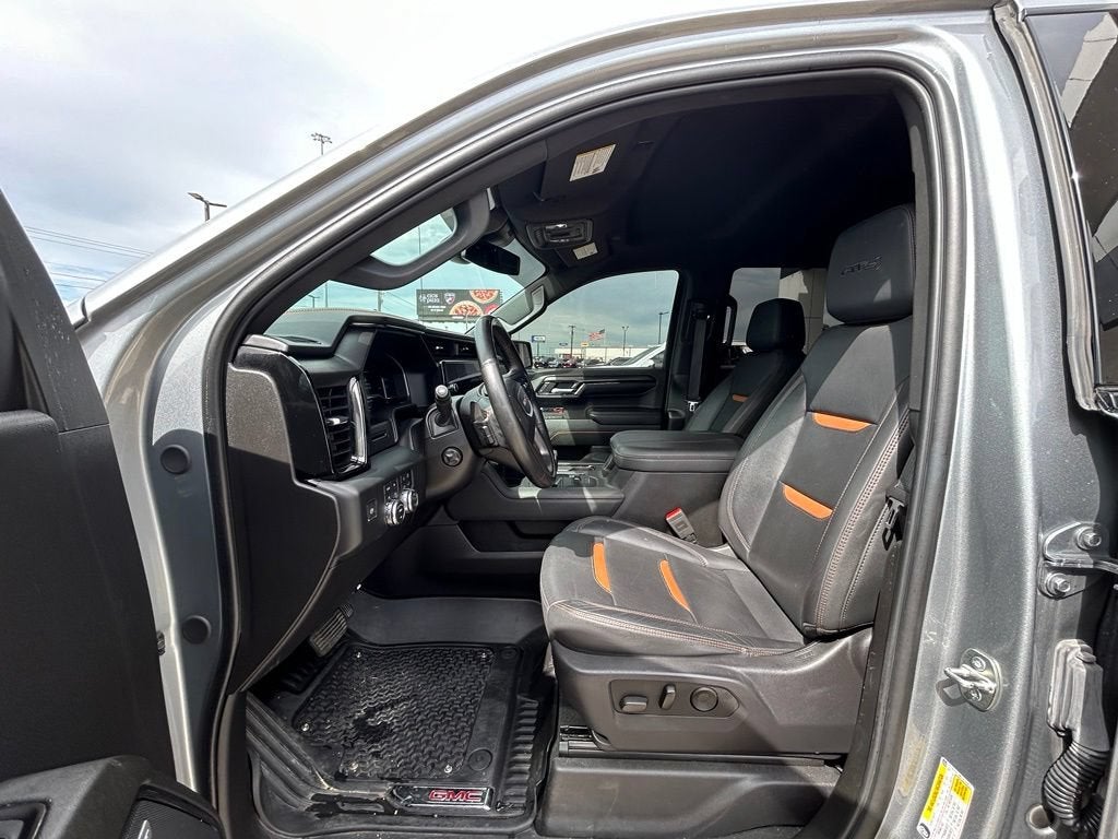 2024 GMC Sierra 1500 AT4