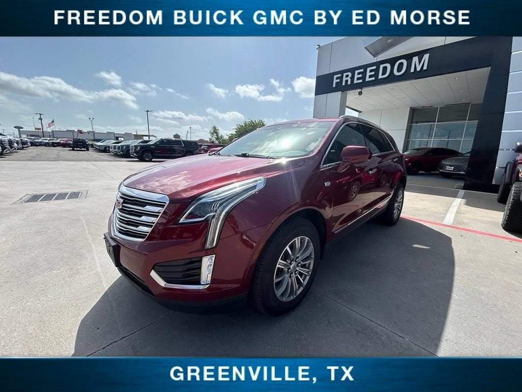 2017 Cadillac XT5 Luxury FWD