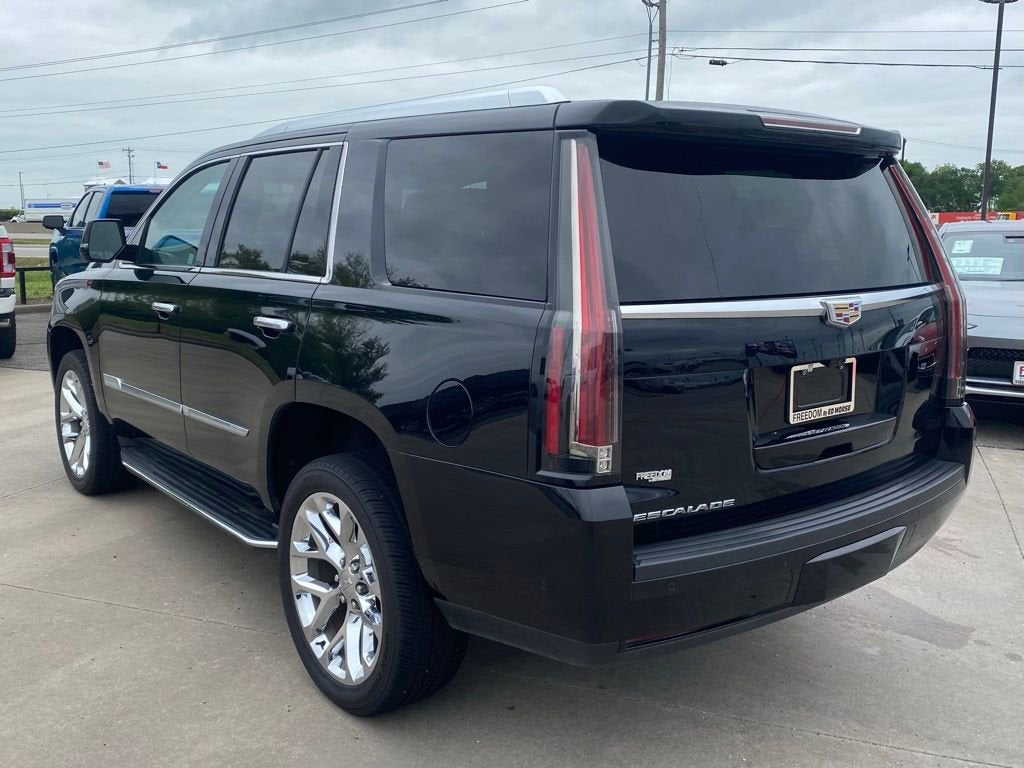 2019 Cadillac Escalade Luxury