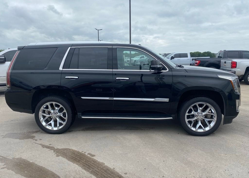 2019 Cadillac Escalade Luxury