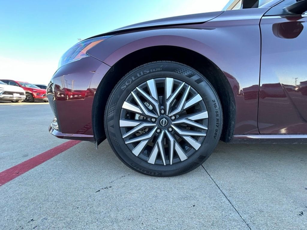 2024 Nissan Altima SV FWD