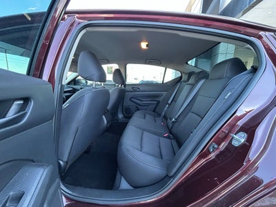 2024 Nissan Altima SV FWD