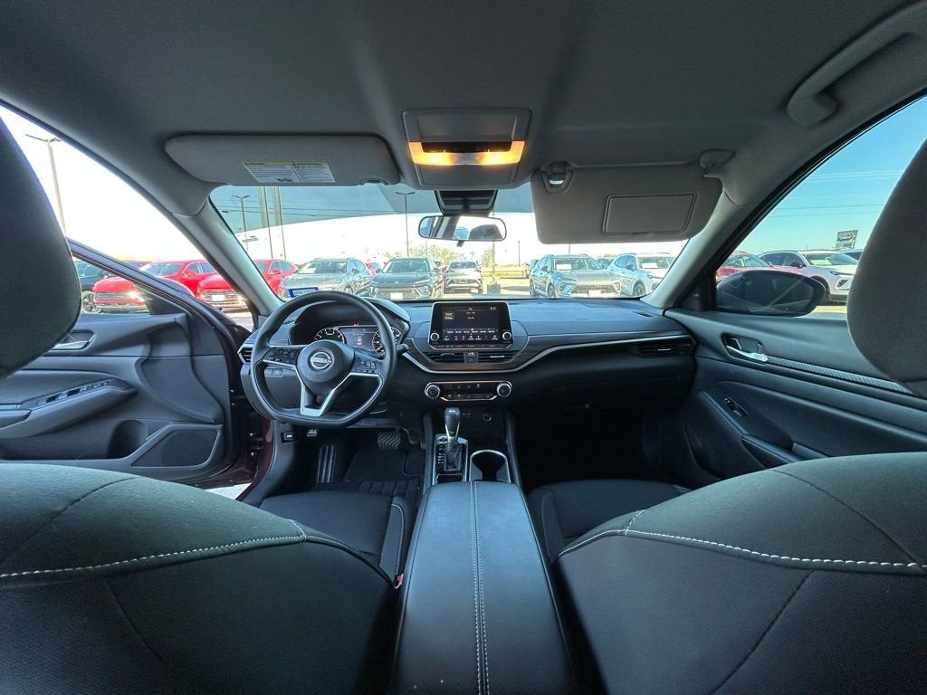2024 Nissan Altima SV FWD