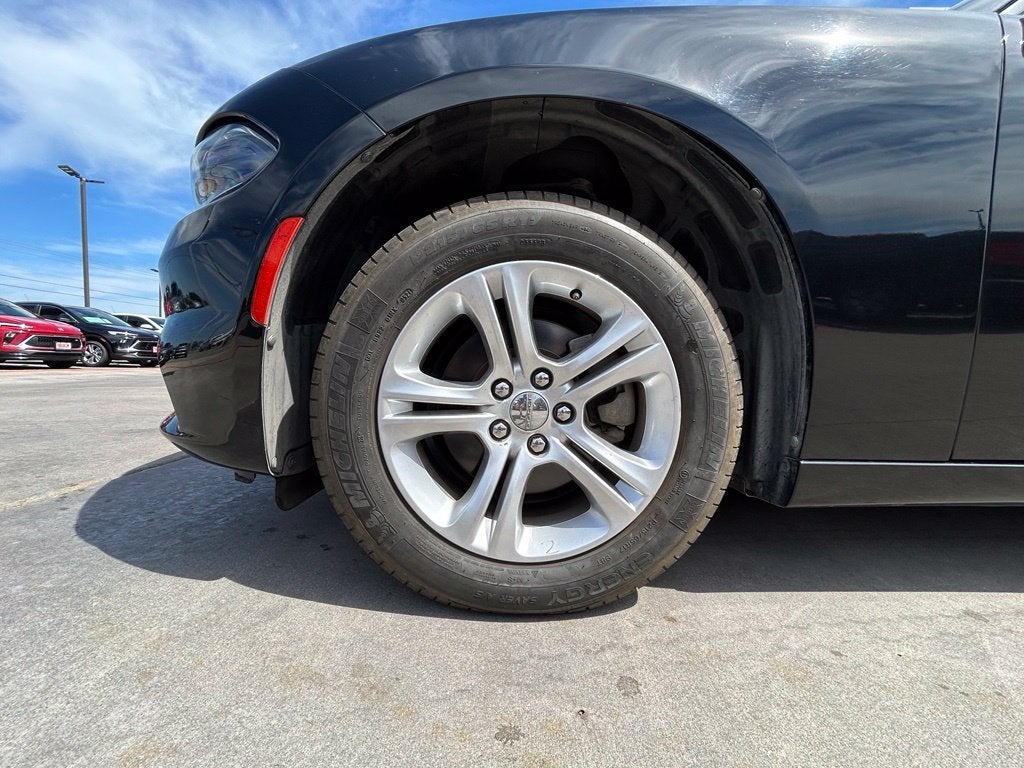 2021 Dodge Charger SXT RWD