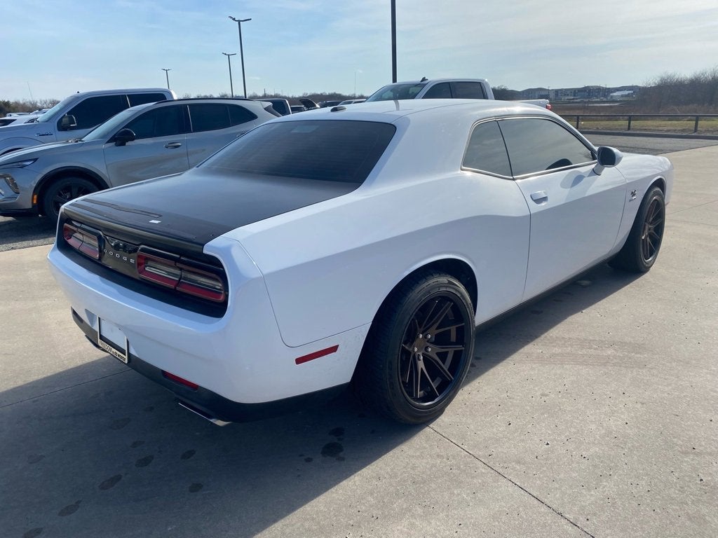 2016 Dodge Challenger R/T