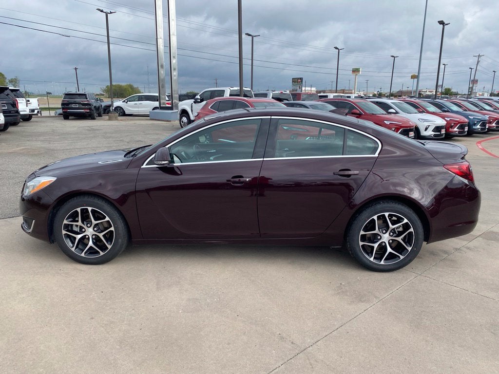Used 2017 Buick Regal Sport Touring with VIN 2G4GL5EX6H9186861 for sale in Greenville, TX