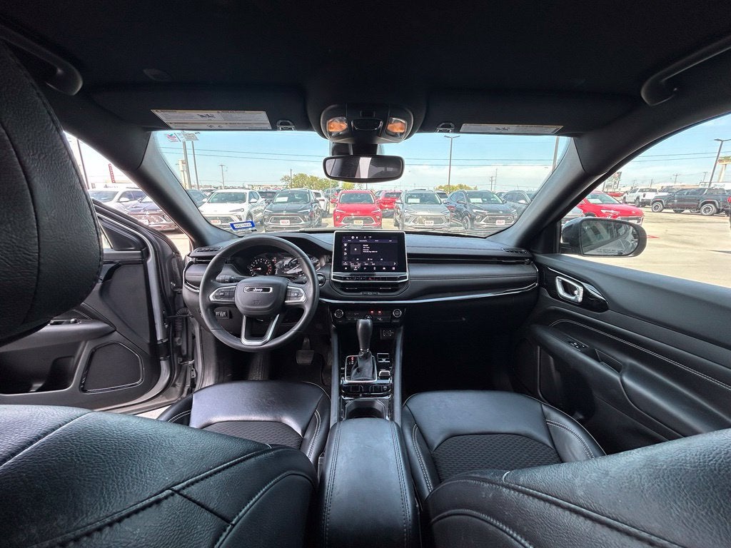 2023 Jeep Compass Altitude 4x4
