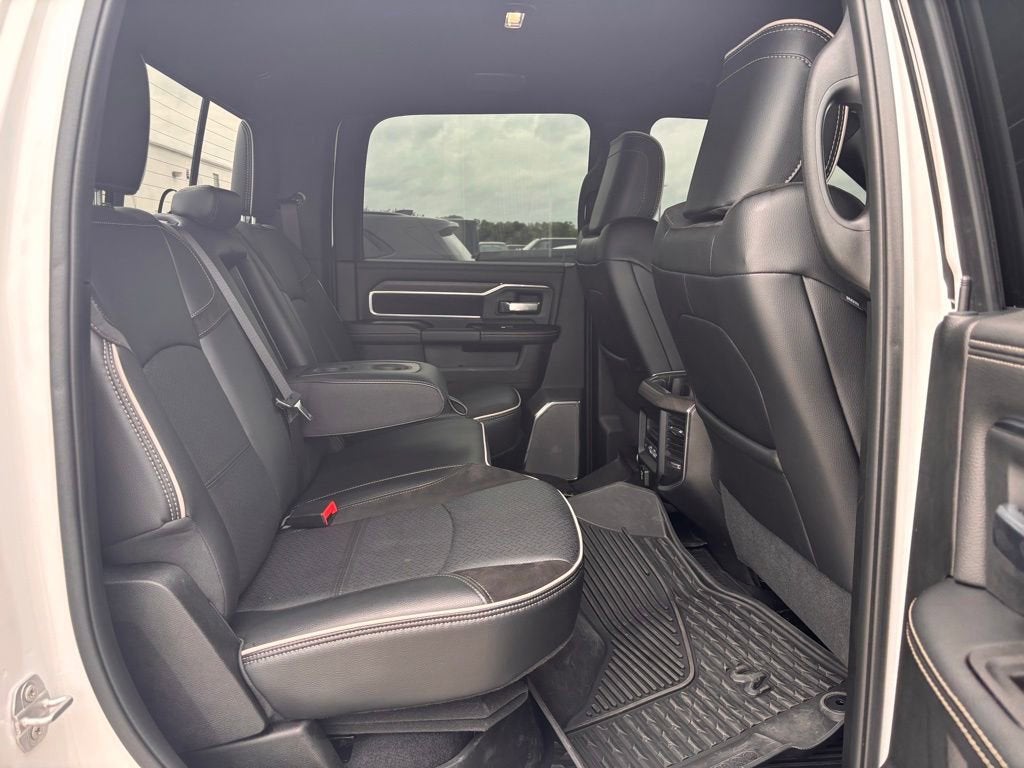 2026 RAM 3500 Laramie Crew Cab 4x4 8' Box