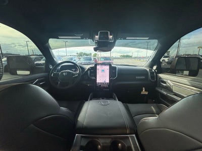 2026 RAM 3500 Laramie Crew Cab 4x4 8' Box