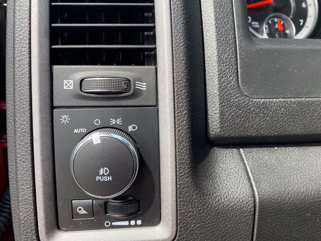 2021 RAM 1500 Classic Tradesman
