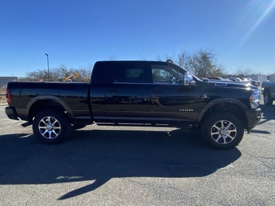 2024 RAM 2500 Limited Longhorn Crew Cab 4x4 8' Box