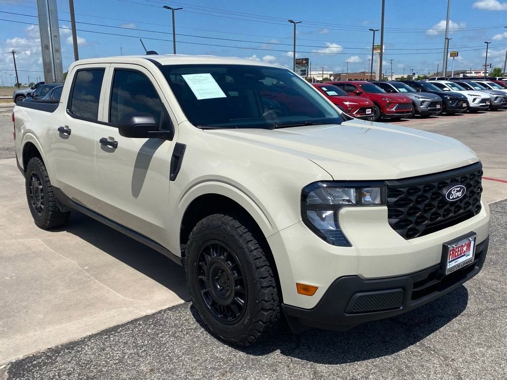 2025 Ford Maverick XL