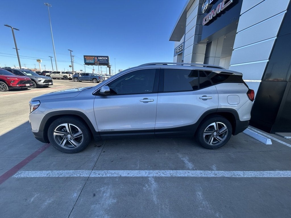 2021 GMC Terrain SLT